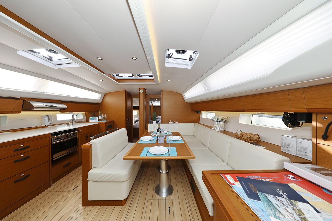 Jeanneau 54, Mary-Lu | Yacht Charter Croatia