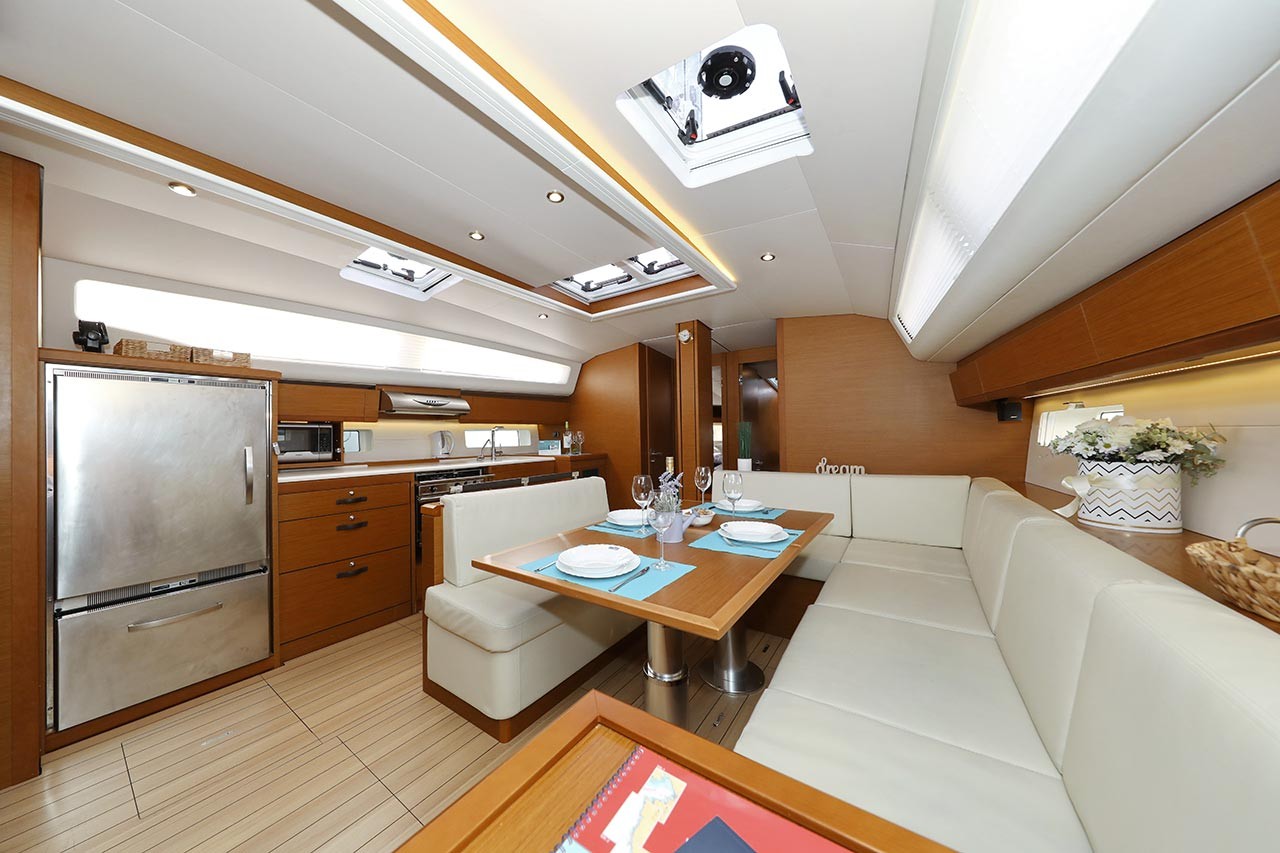 Jeanneau 54, Mary-Lu | Yacht Charter Croatia