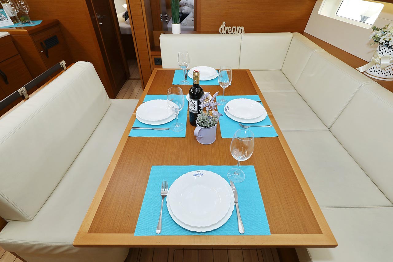 Jeanneau 54, Mary-Lu | Yacht Charter Croatia