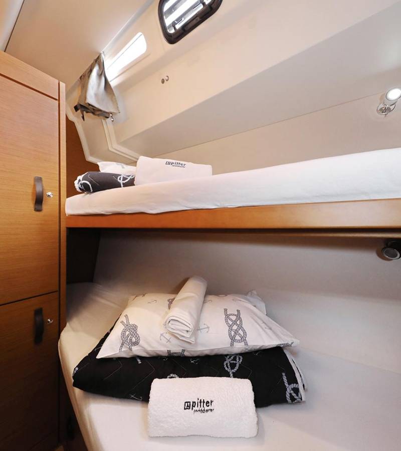 Jeanneau 54, Mary-Lu | Yacht Charter Croatia