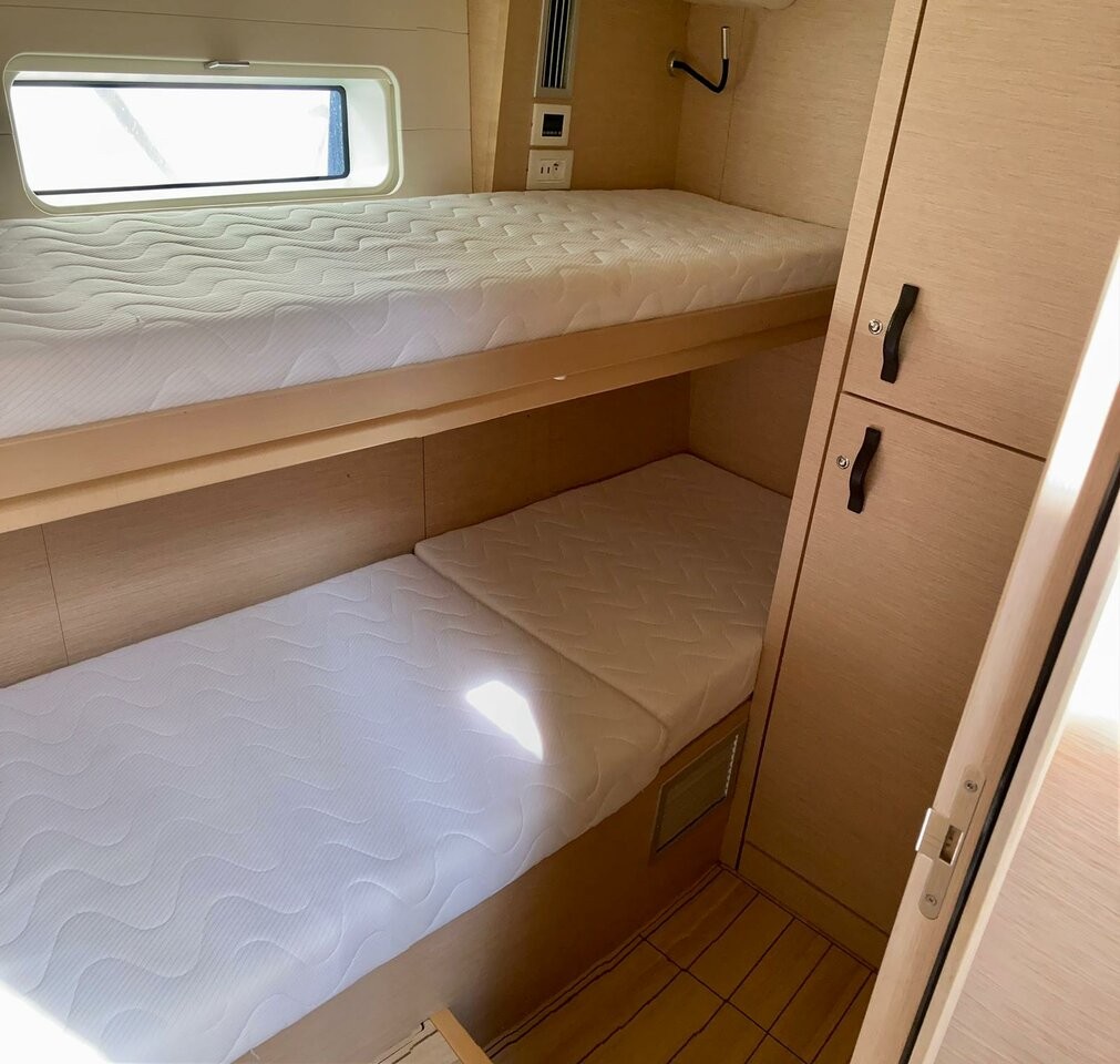 Jeanneau 64, Nada III | Yacht Charter Croatia