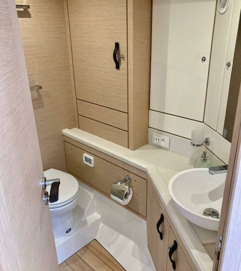 Jeanneau 64, Nada III | Yacht Charter Croatia