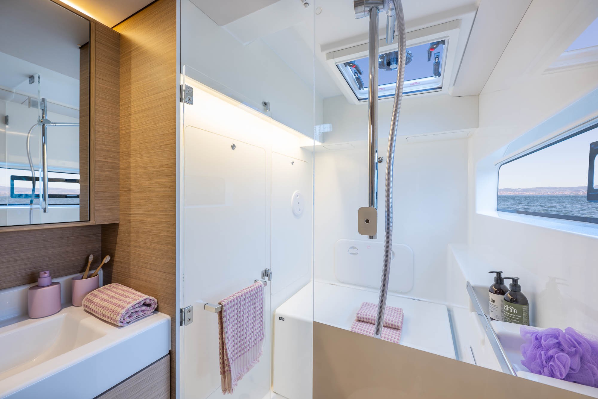 Lagoon 38, Gaia di Mare | Yacht Charter Croatia