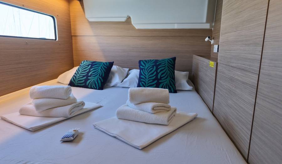 Lagoon 38, New 4 | Yacht Charter Croatia