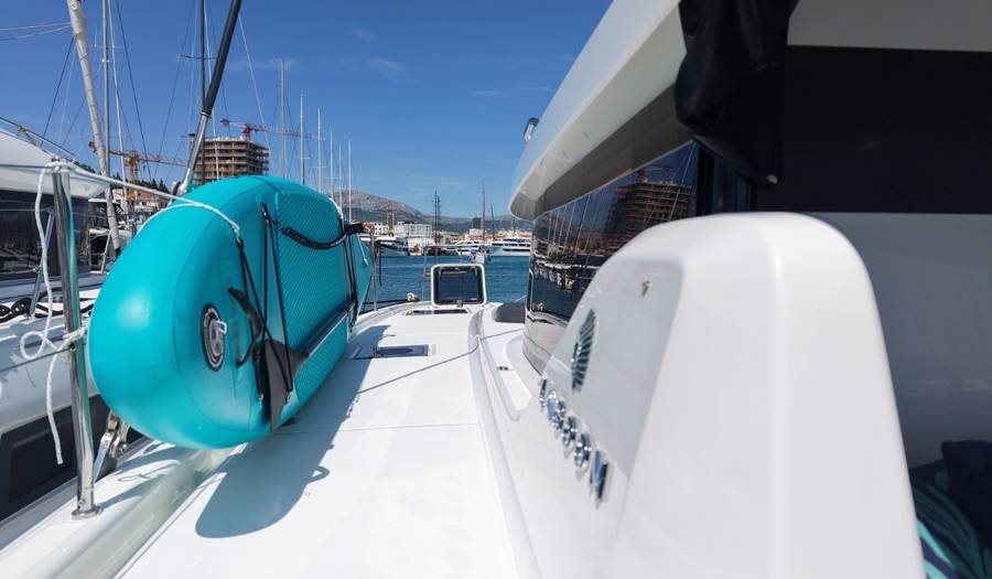 Lagoon 38, New 4 | Yacht Charter Croatia