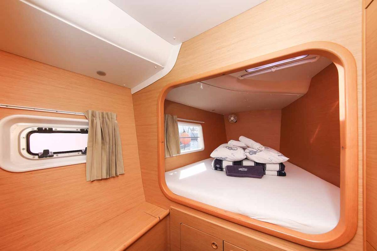 Lagoon 380 S2, Phoenix | Yacht Charter Croatia