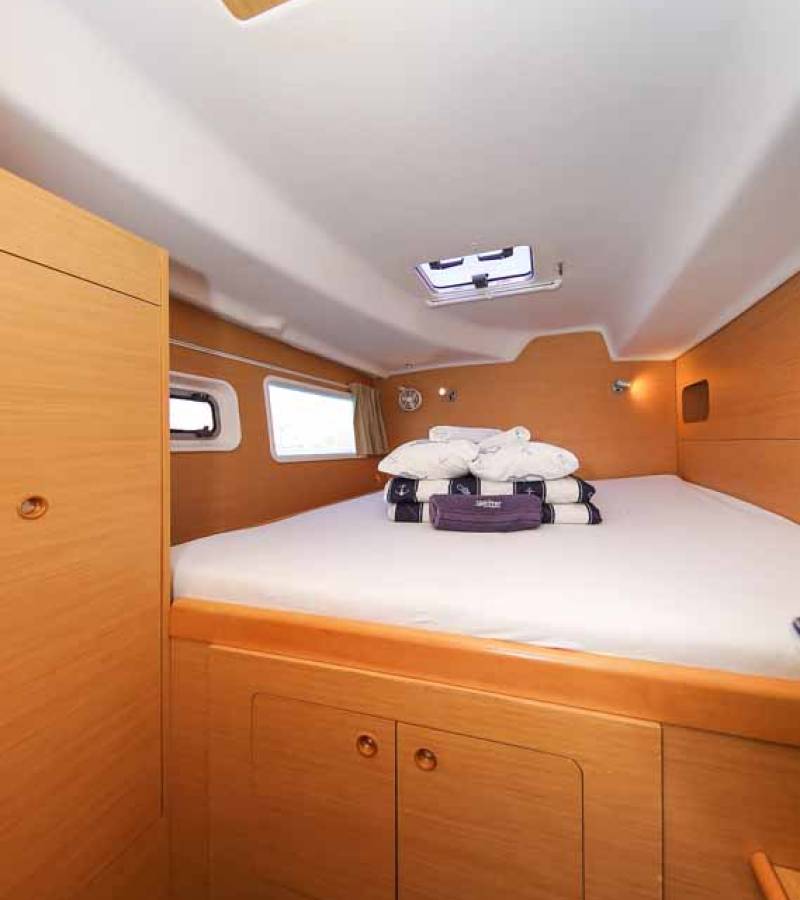 Lagoon 380 S2, Phoenix | Yacht Charter Croatia