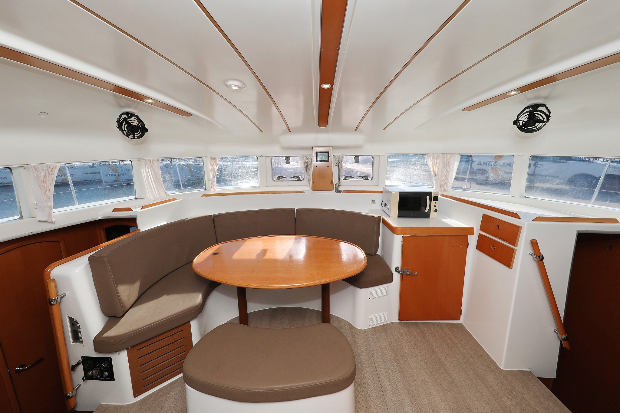 Lagoon 380 S2, Love Song | Yacht Charter Croatia