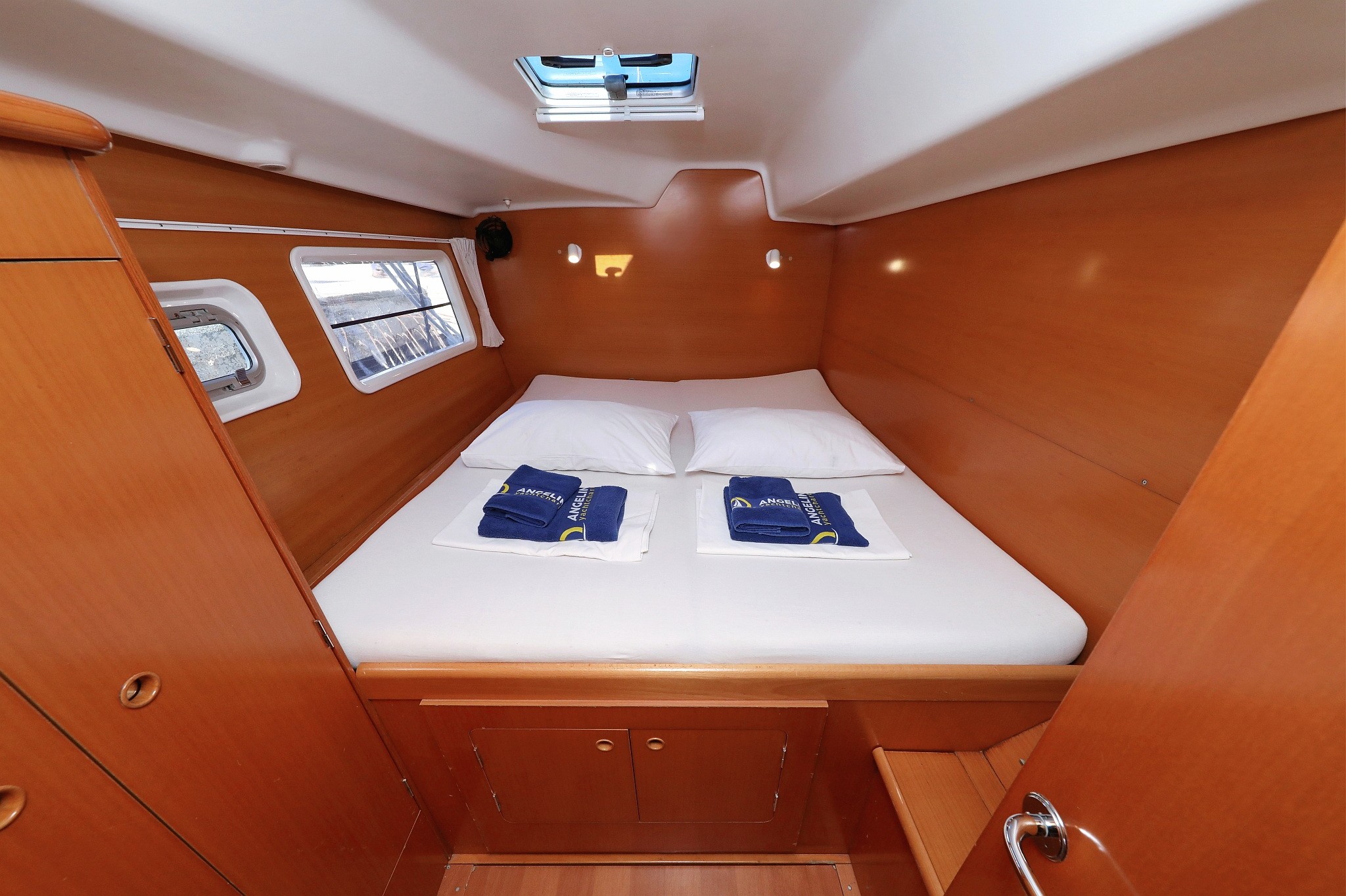 Lagoon 380 S2, Love Song | Yacht Charter Croatia