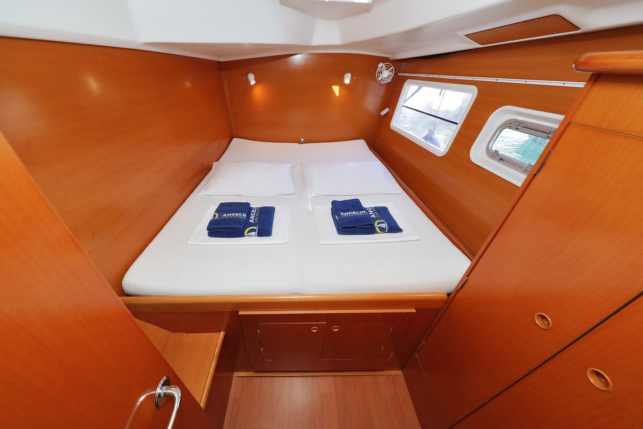Lagoon 380 S2, Love Song | Yacht Charter Croatia