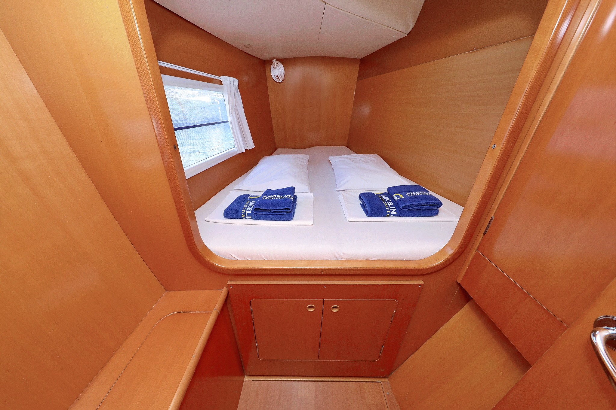 Lagoon 380 S2, Love Song | Yacht Charter Croatia