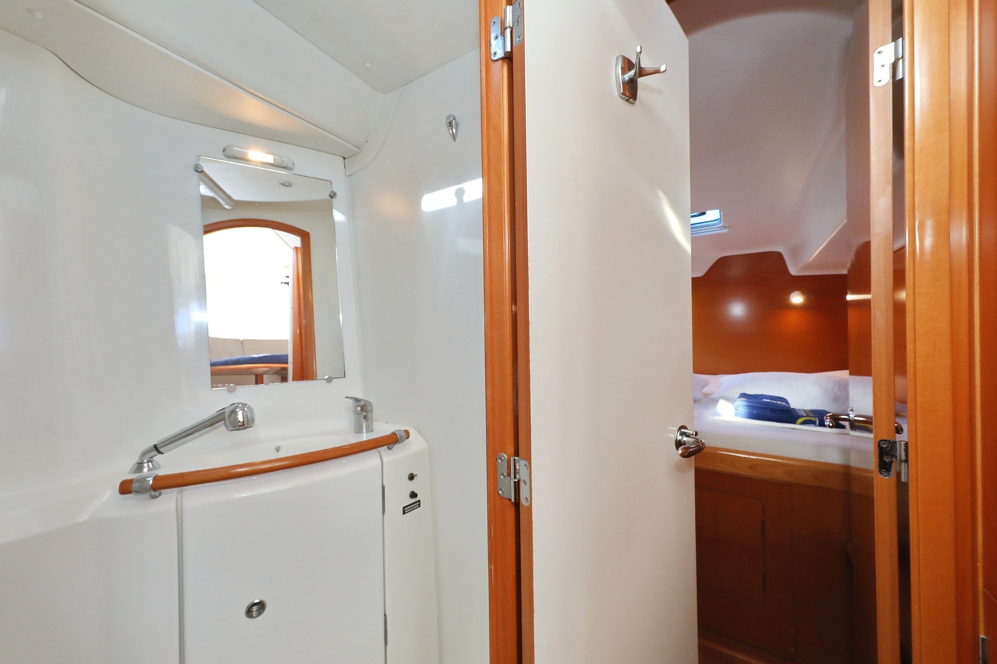 Lagoon 380 S2, Love Song | Yacht Charter Croatia