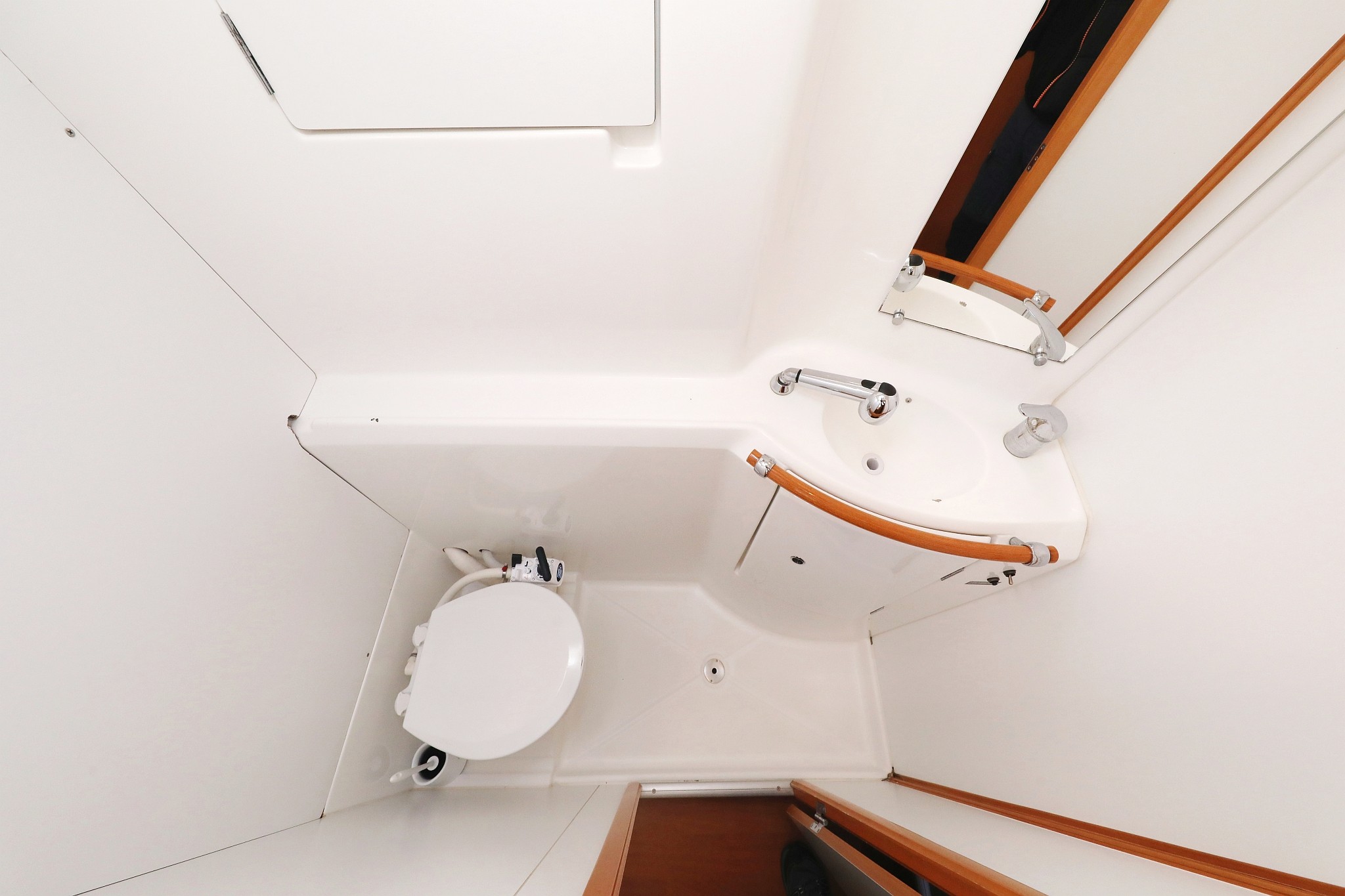 Lagoon 380 S2, Love Song | Yacht Charter Croatia