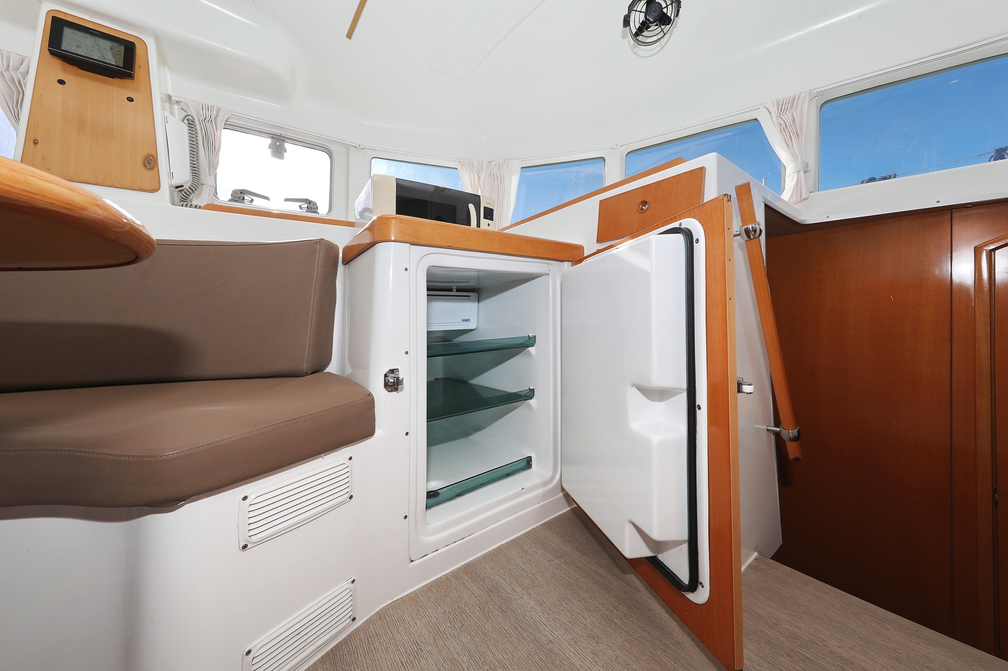 Lagoon 380 S2, Love Song | Yacht Charter Croatia