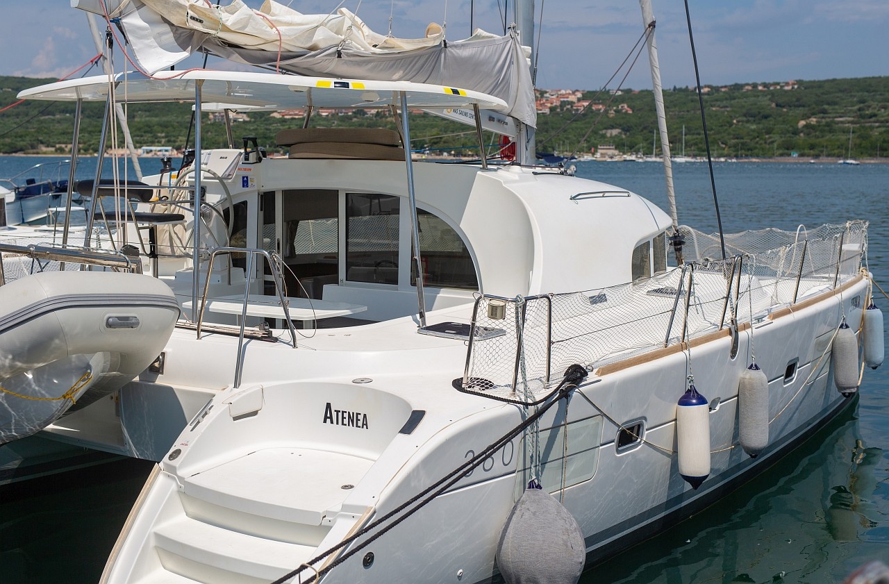 Lagoon 380 S2, Atenea | Yachtcharter Kroatien