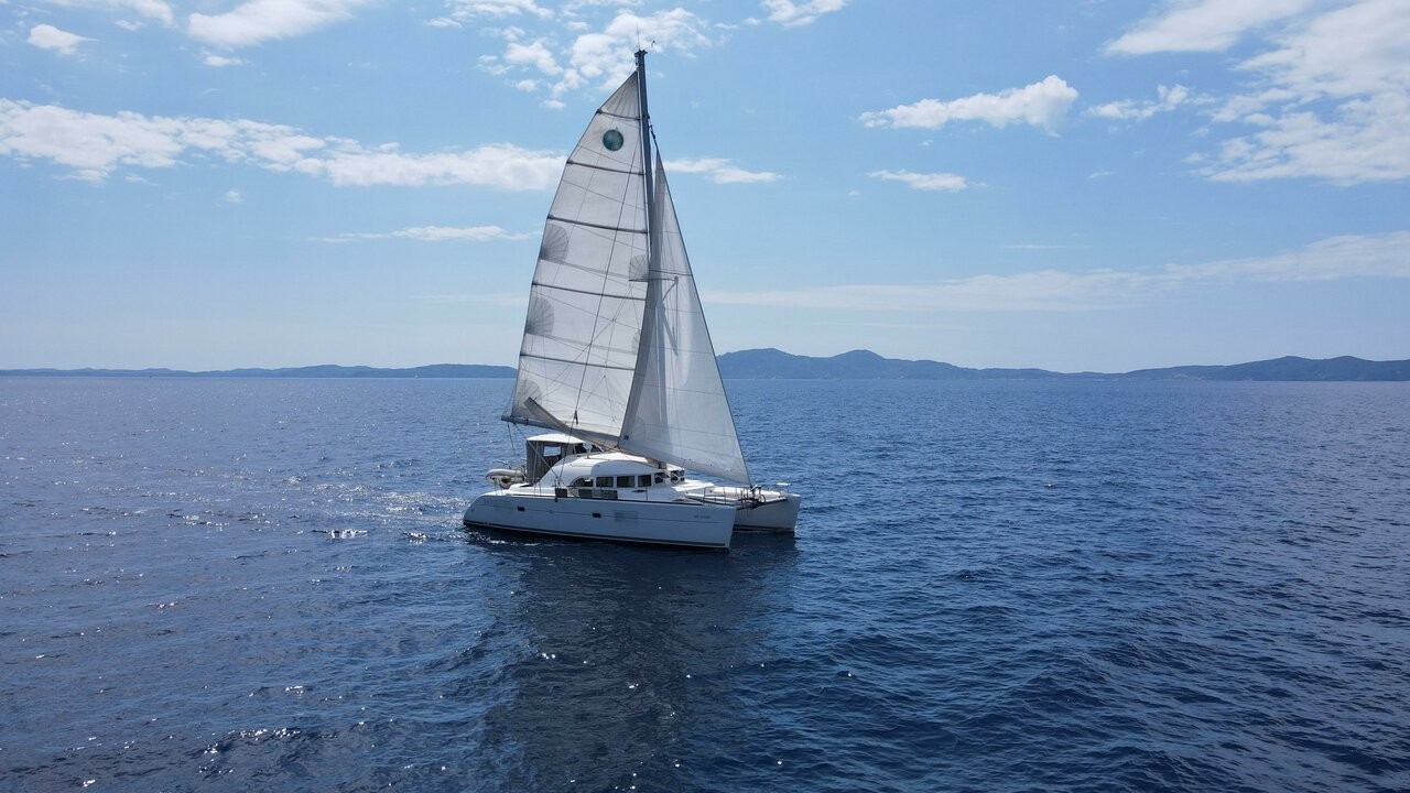 Lagoon 380 S2, Atenea | Yachtcharter Kroatien