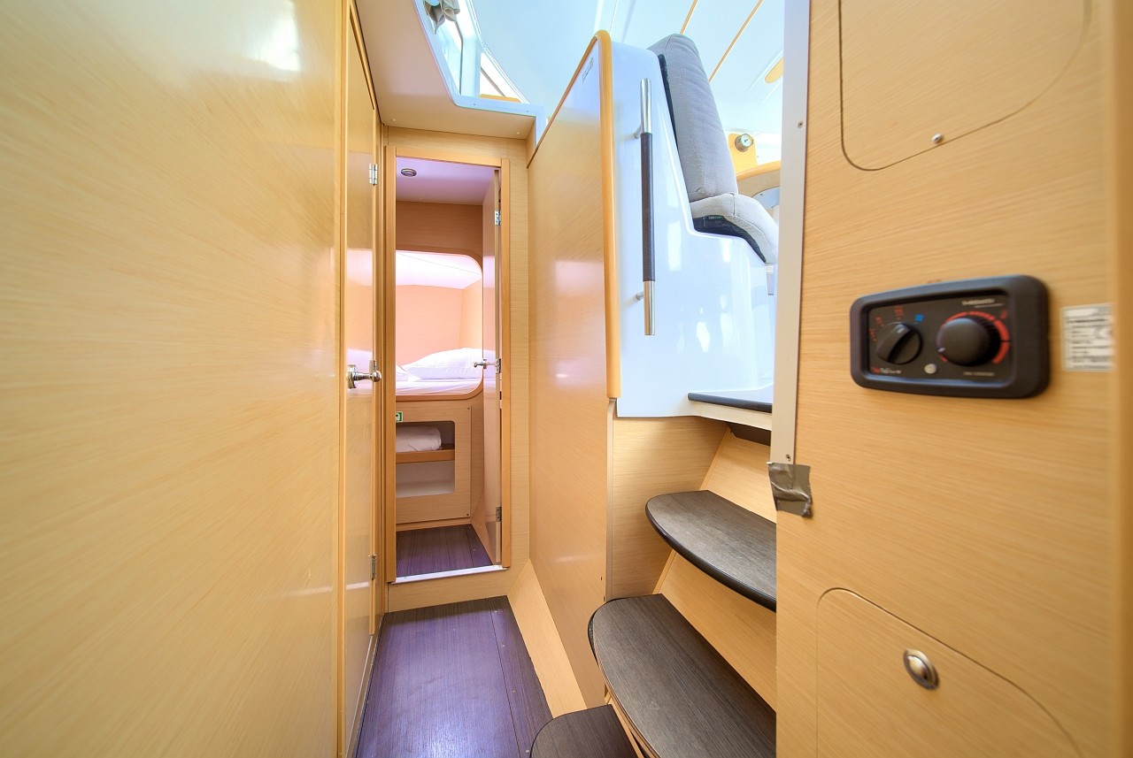 Lagoon 380 S2, Atenea | Yachtcharter Kroatien
