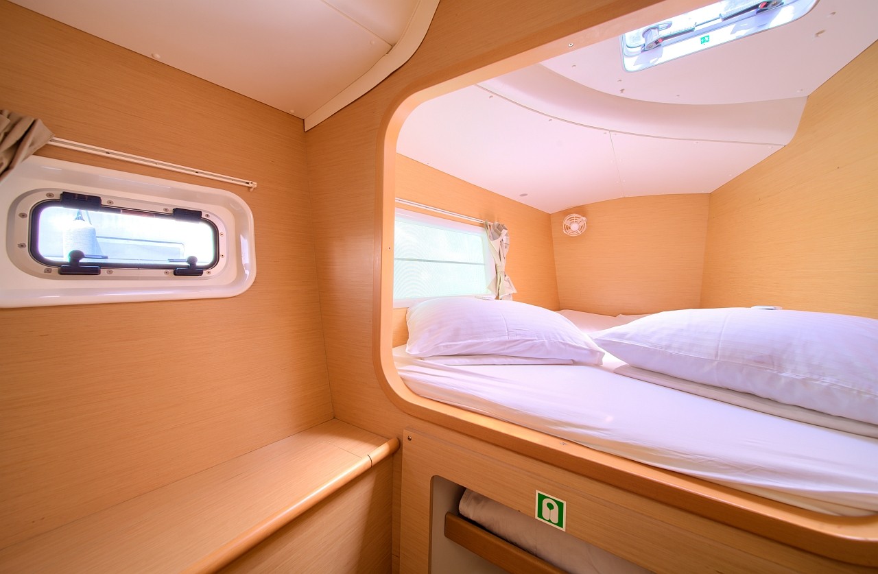 Lagoon 380 S2, Atenea | Yachtcharter Kroatien
