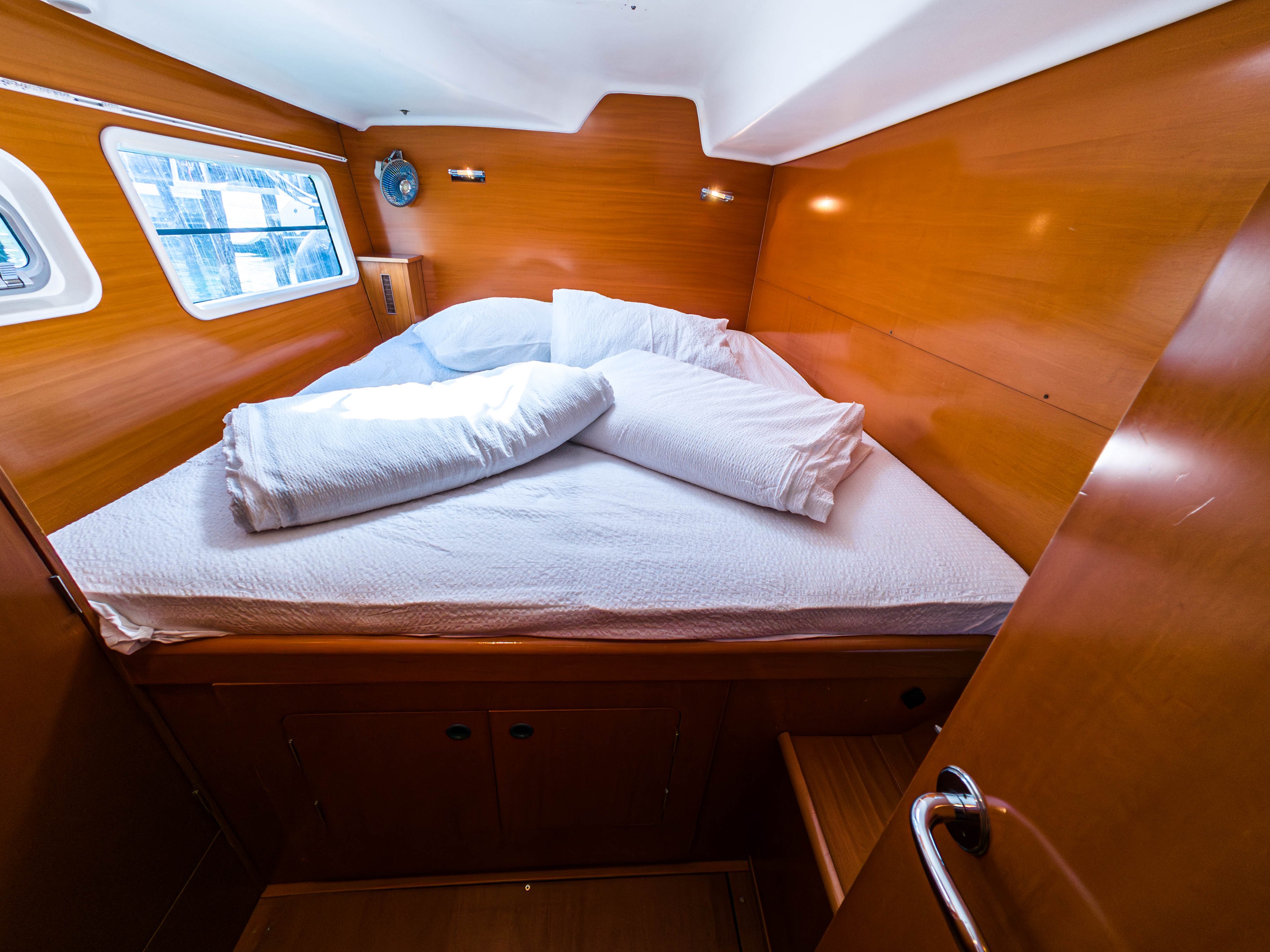 Lagoon 380 S2, Relax | Yacht Charter Croatia