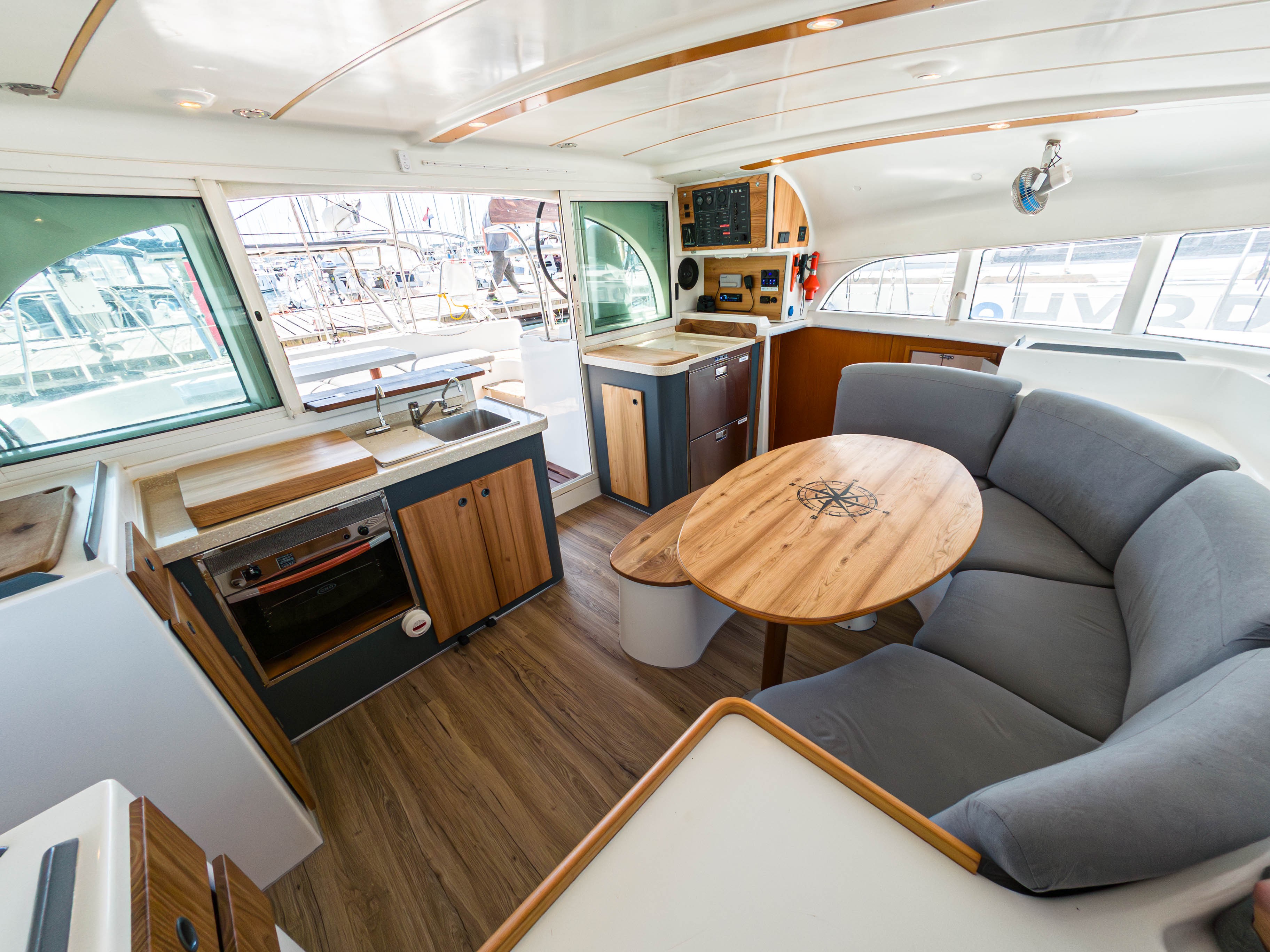 Lagoon 380 S2, Relax | Yacht Charter Croatia