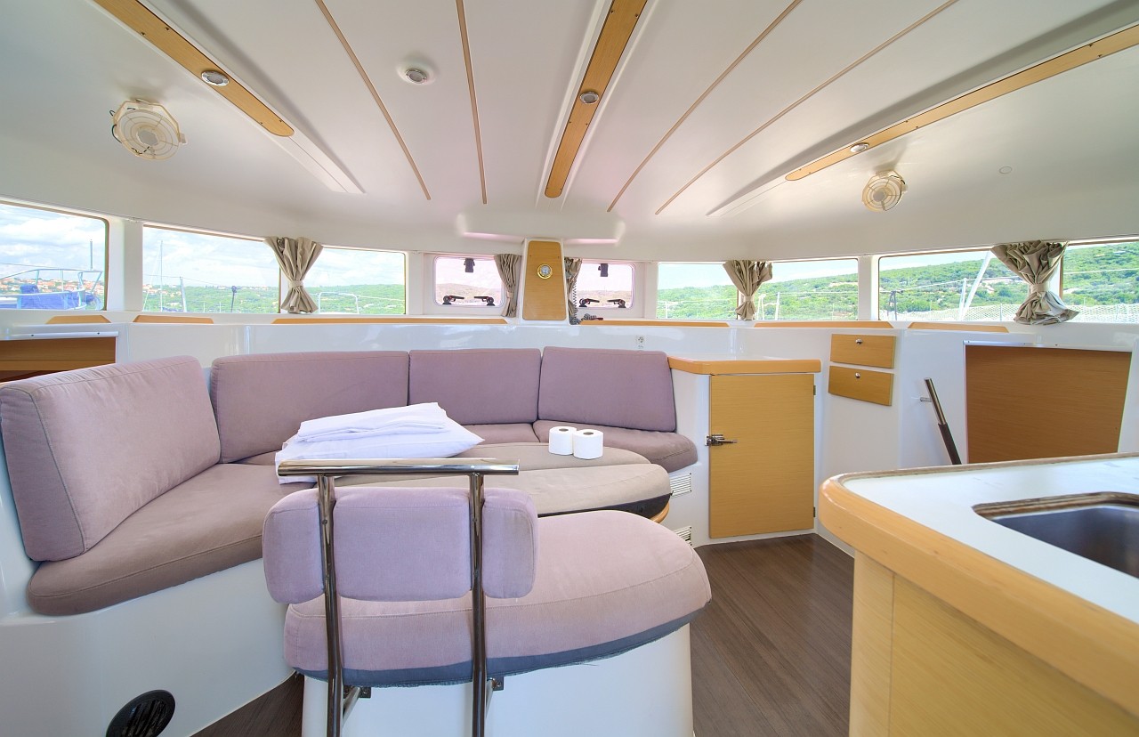 Lagoon 380, Xenia | Yacht Charter Croatia