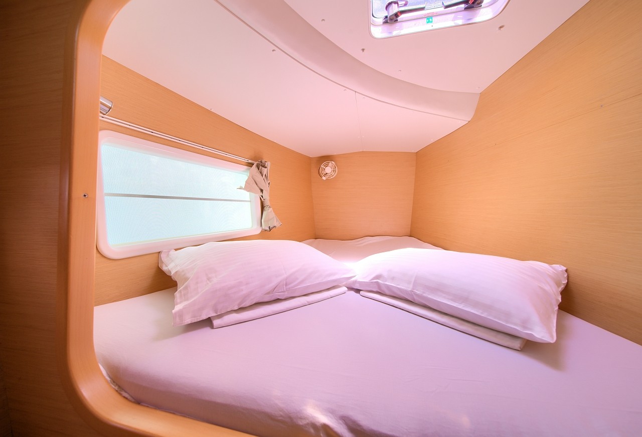 Lagoon 380, Xenia | Yacht Charter Croatia