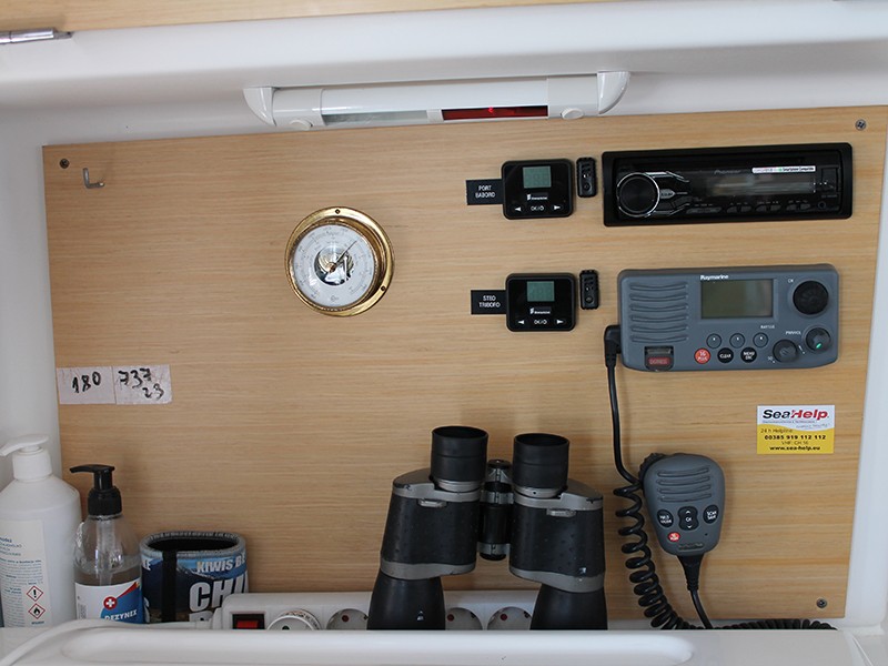 Lagoon 380, Xenia | Yacht Charter Croatia