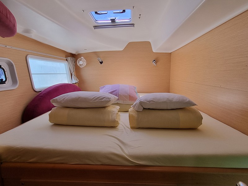 Lagoon 380, Xenia | Yacht Charter Croatia