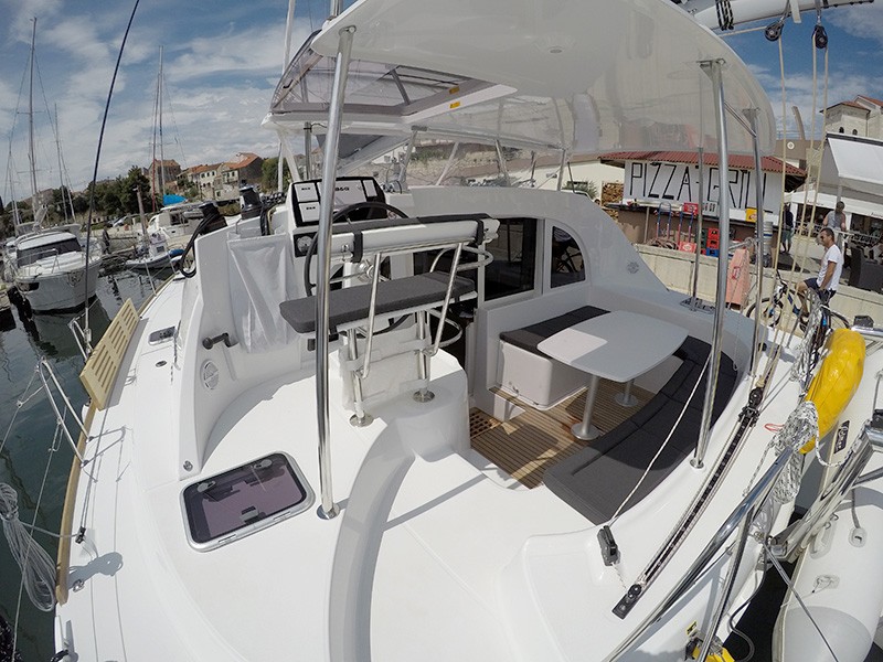 Lagoon 380, Maya | Yachtcharter Kroatien