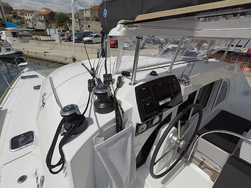 Lagoon 380, Maya | Yachtcharter Kroatien