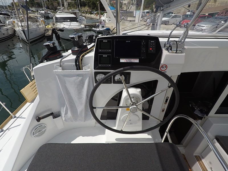 Lagoon 380, Maya | Yachtcharter Kroatien