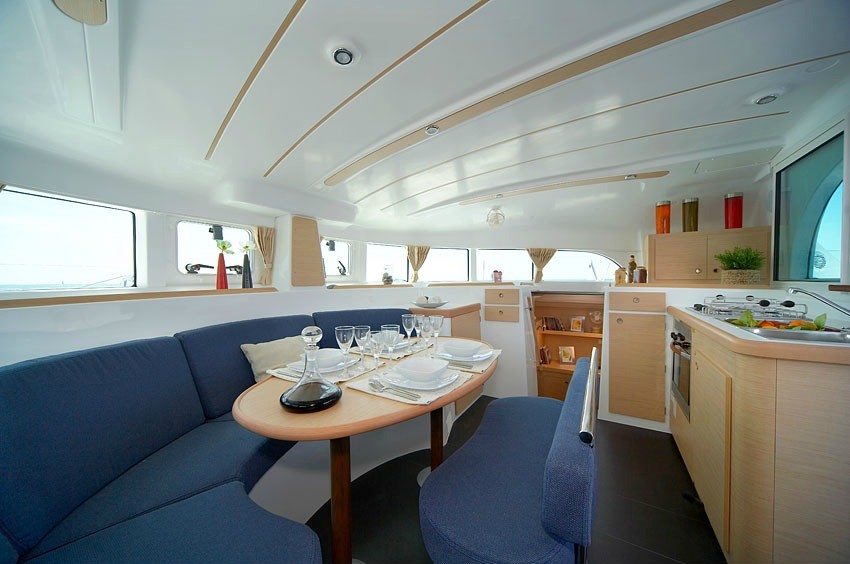 Lagoon 380, Queen Mia | Yacht Charter Croatia