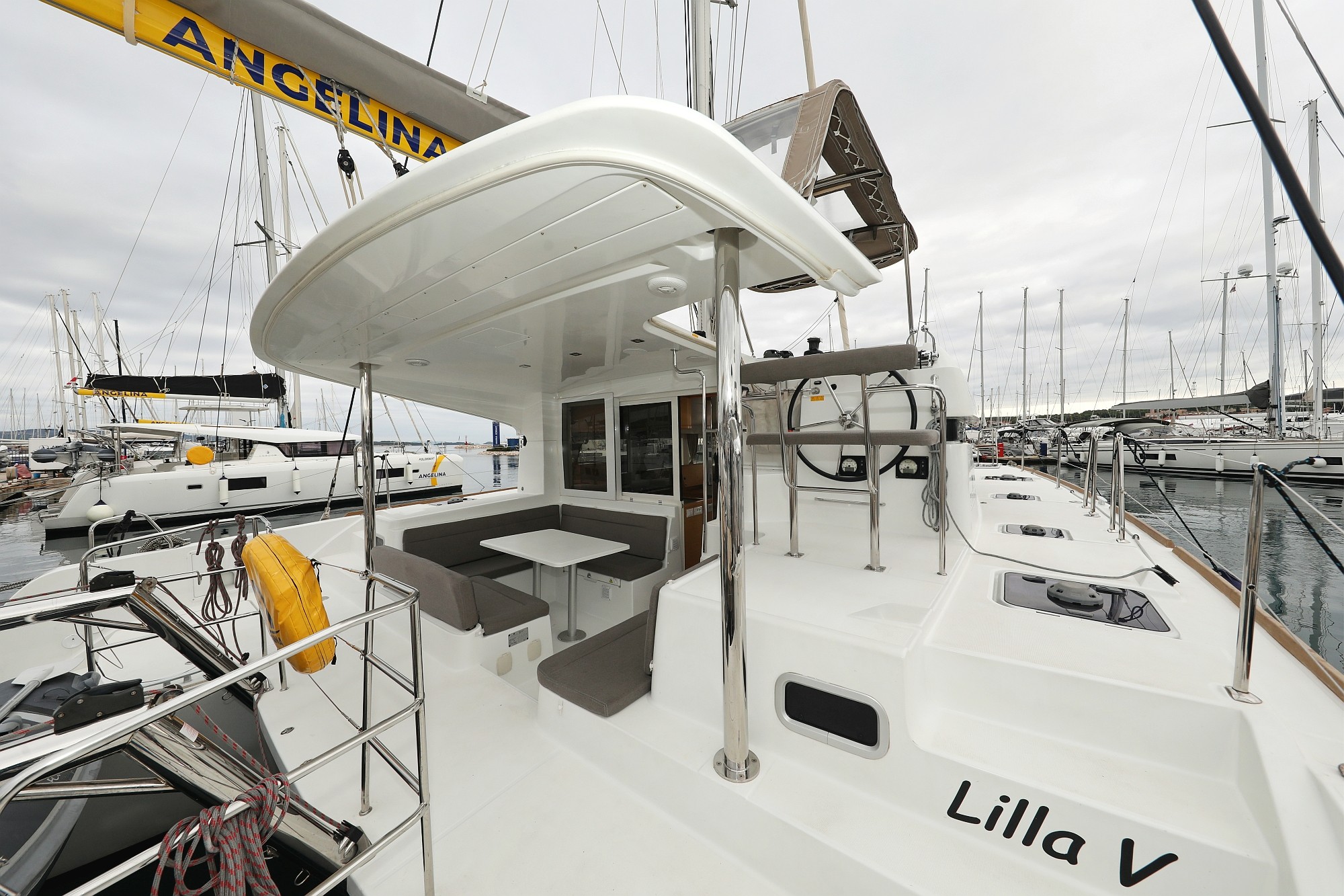 Lagoon 39, Lilla V | Yacht Charter Croatia