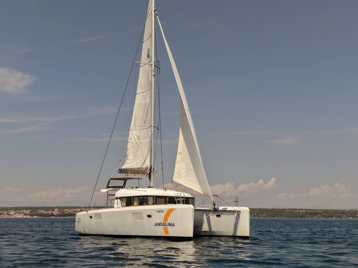 Lagoon 39, Lilla V | Yacht Charter Croatia