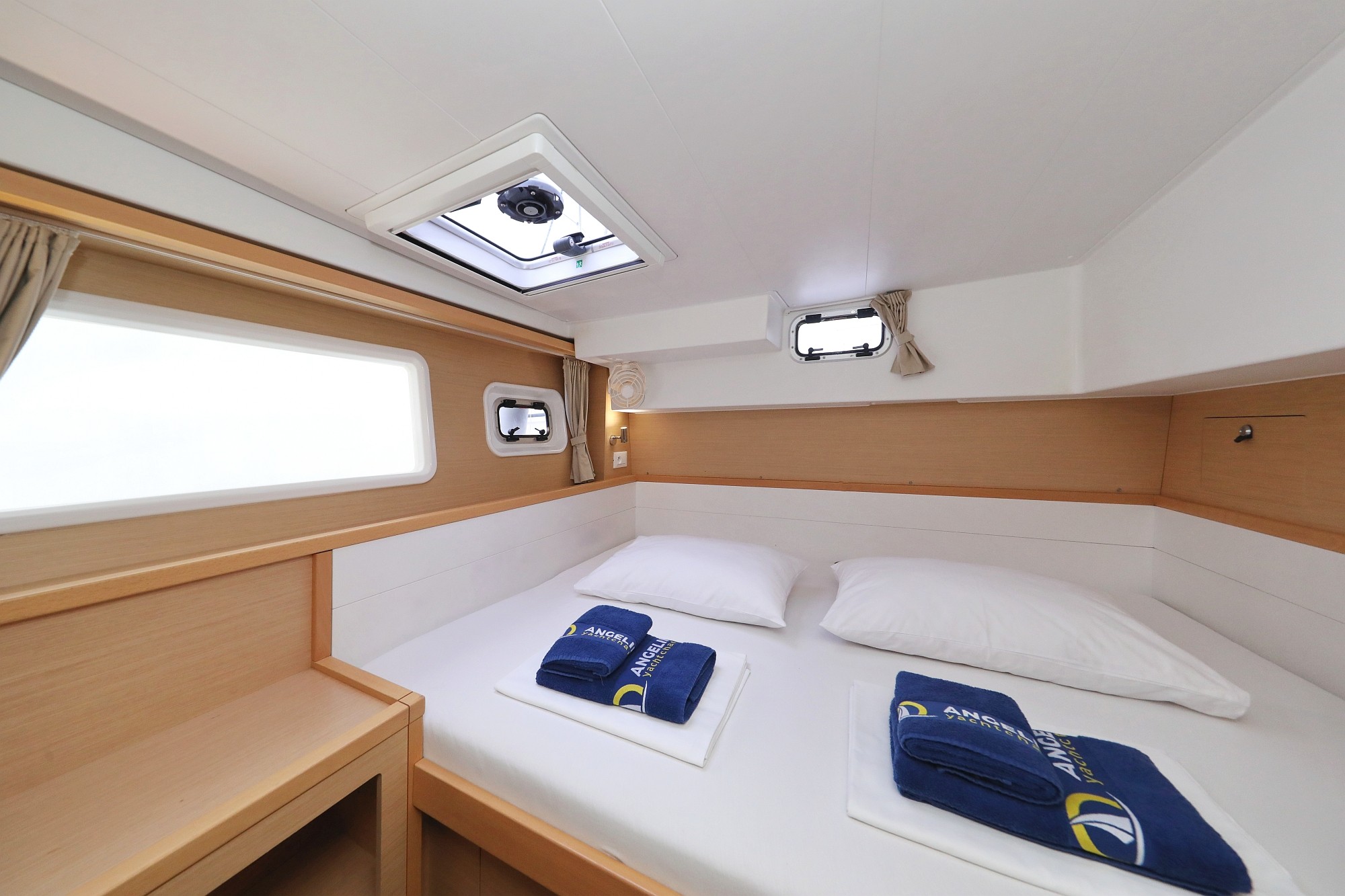 Lagoon 39, Lilla V | Yacht Charter Croatia