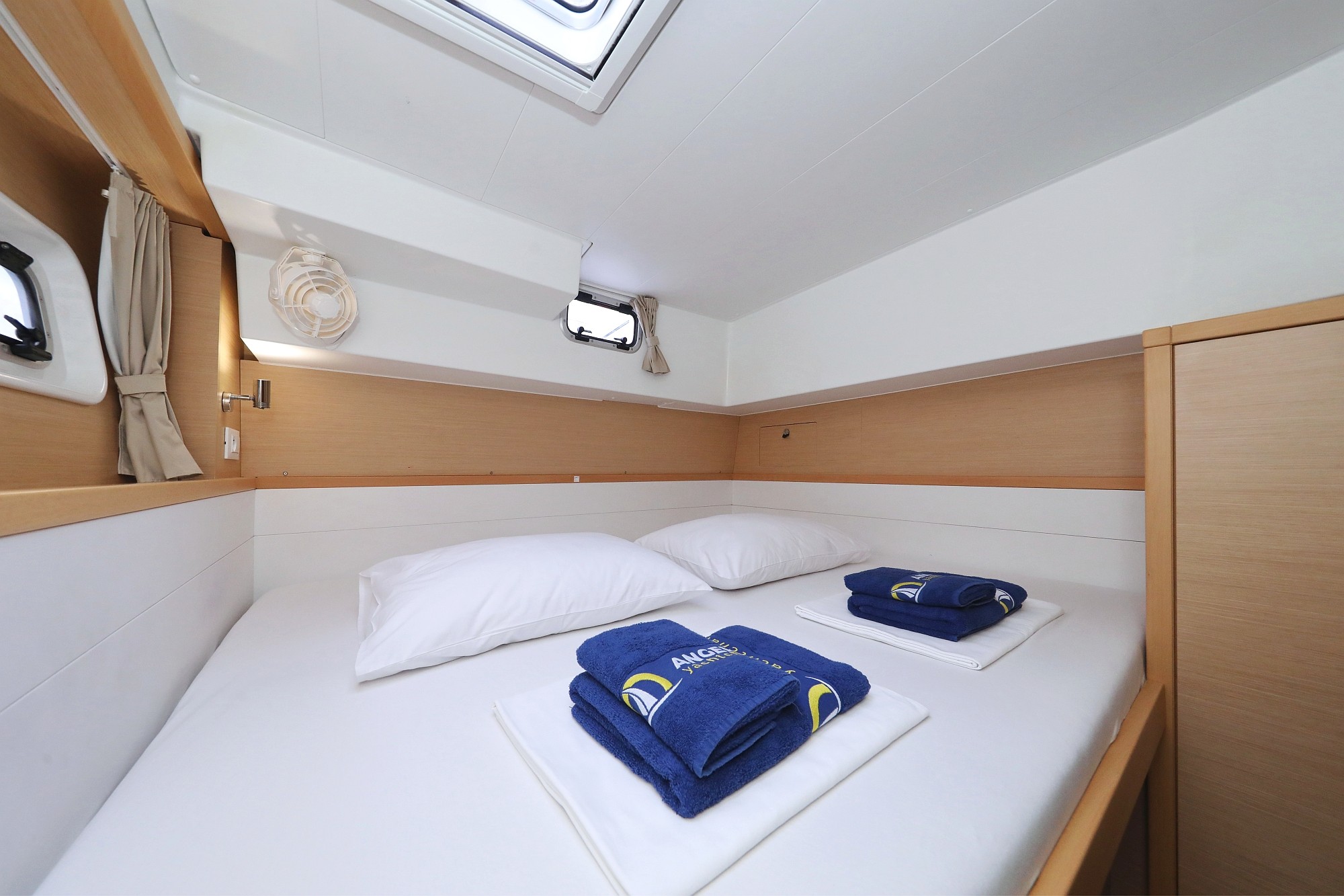 Lagoon 39, Lilla V | Yacht Charter Croatia