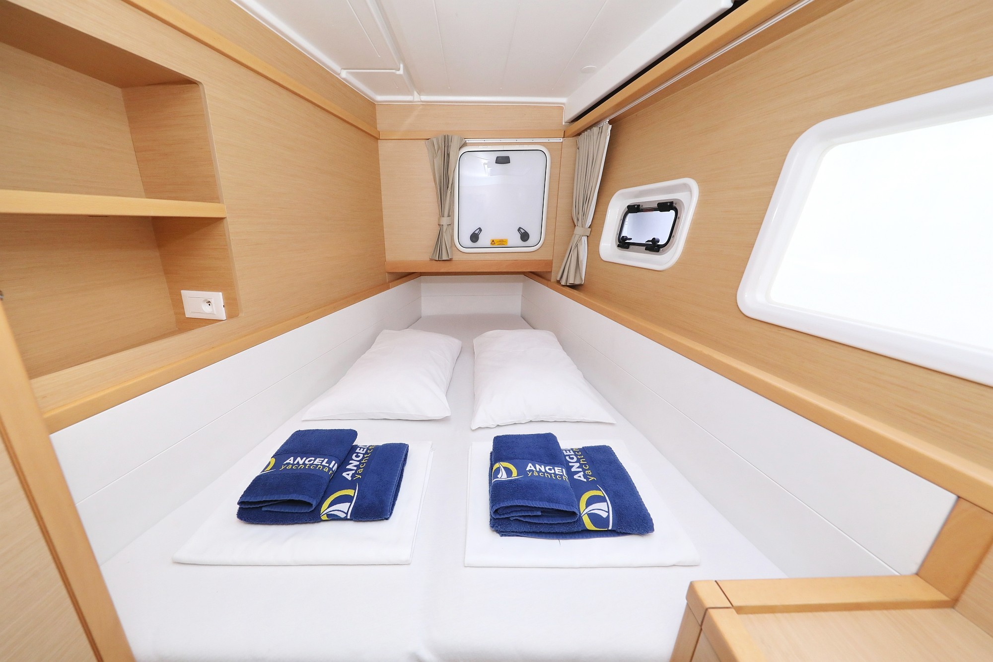 Lagoon 39, Lilla V | Yacht Charter Croatia