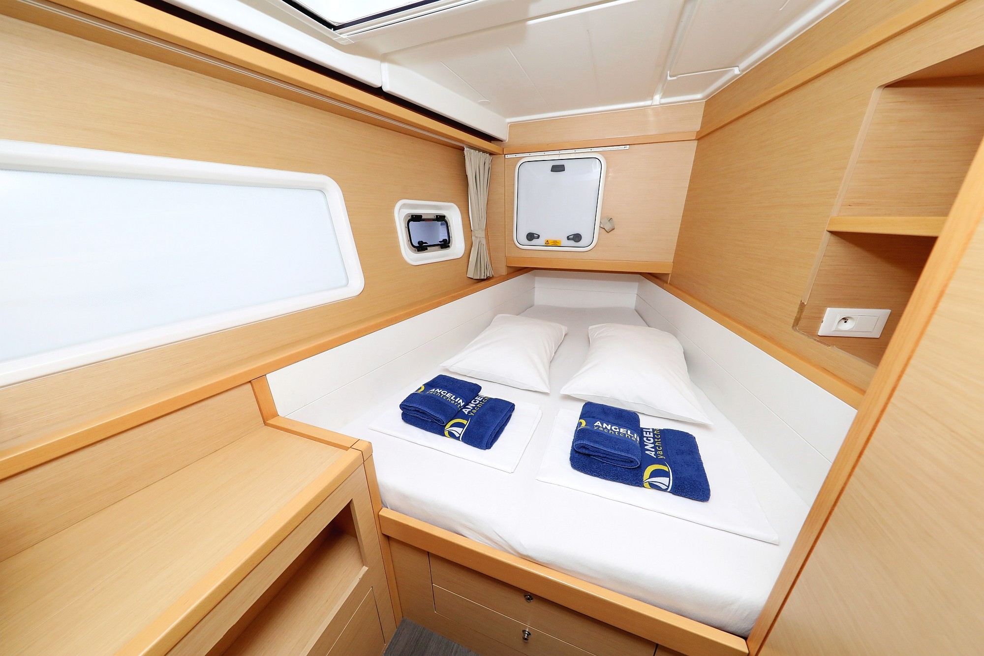 Lagoon 39, Lilla V | Yacht Charter Croatia