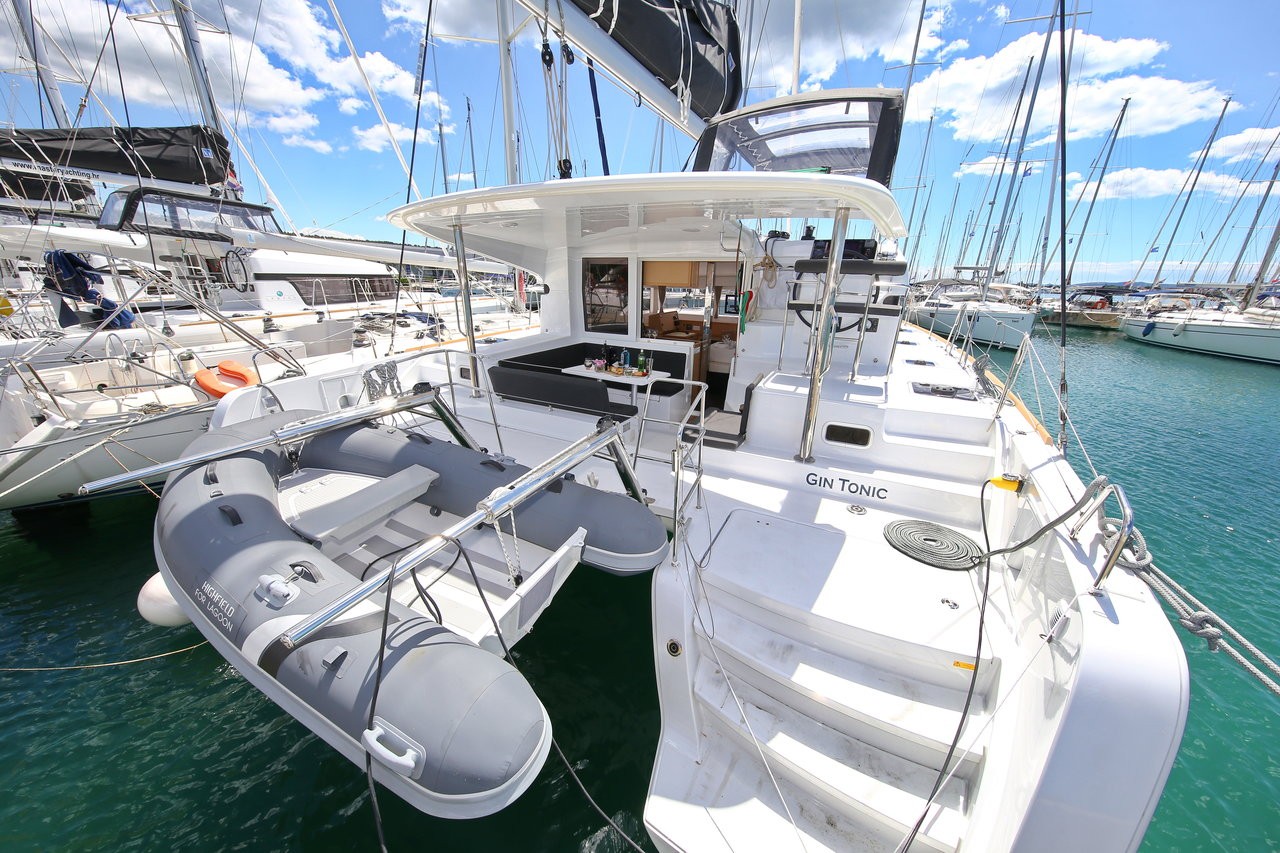 Lagoon 39, Gin Tonic | Yacht Charter Croatia