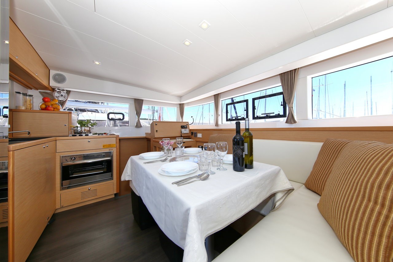 Lagoon 39, Gin Tonic | Yacht Charter Croatia