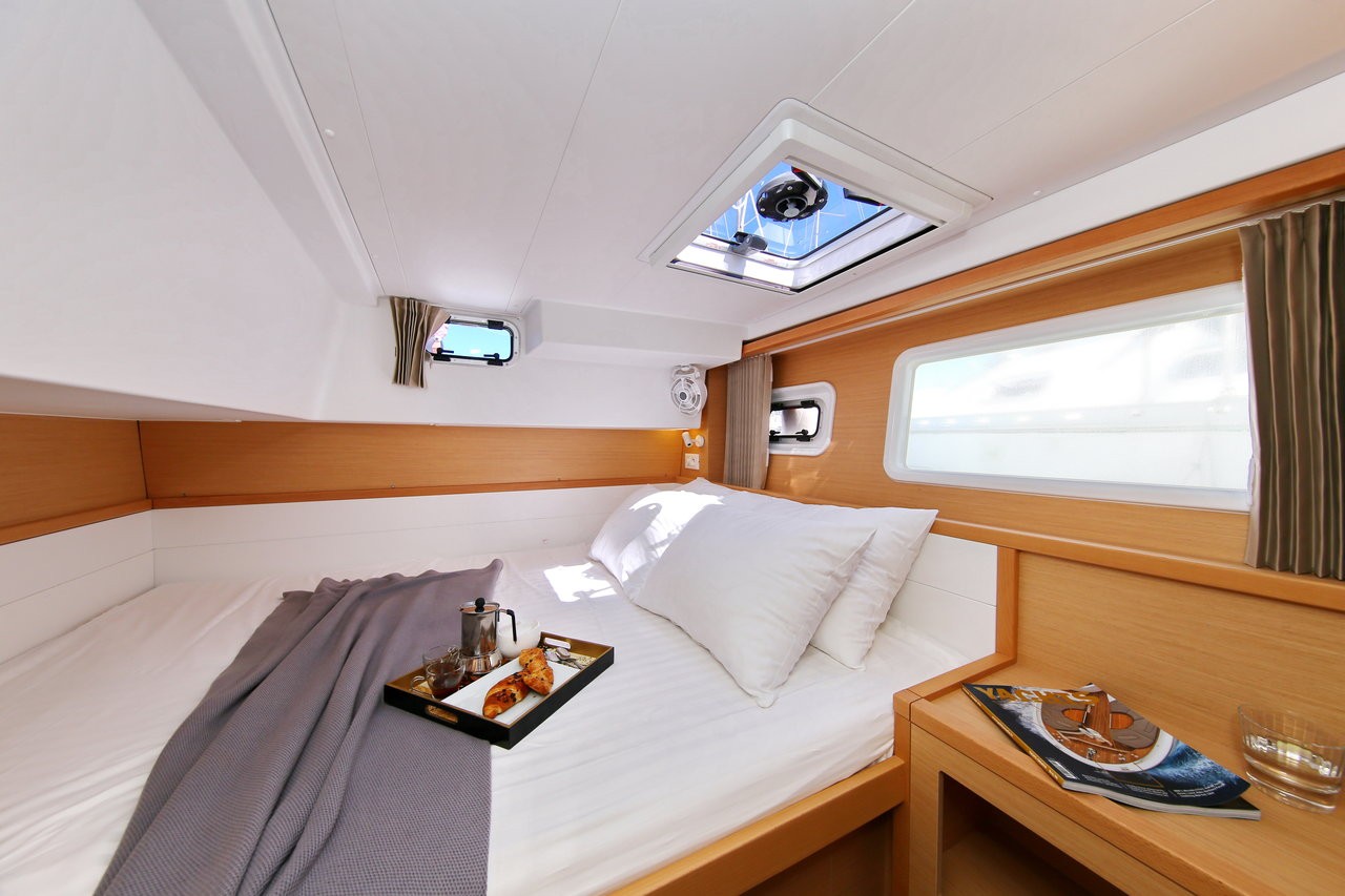 Lagoon 39, Gin Tonic | Yacht Charter Croatia