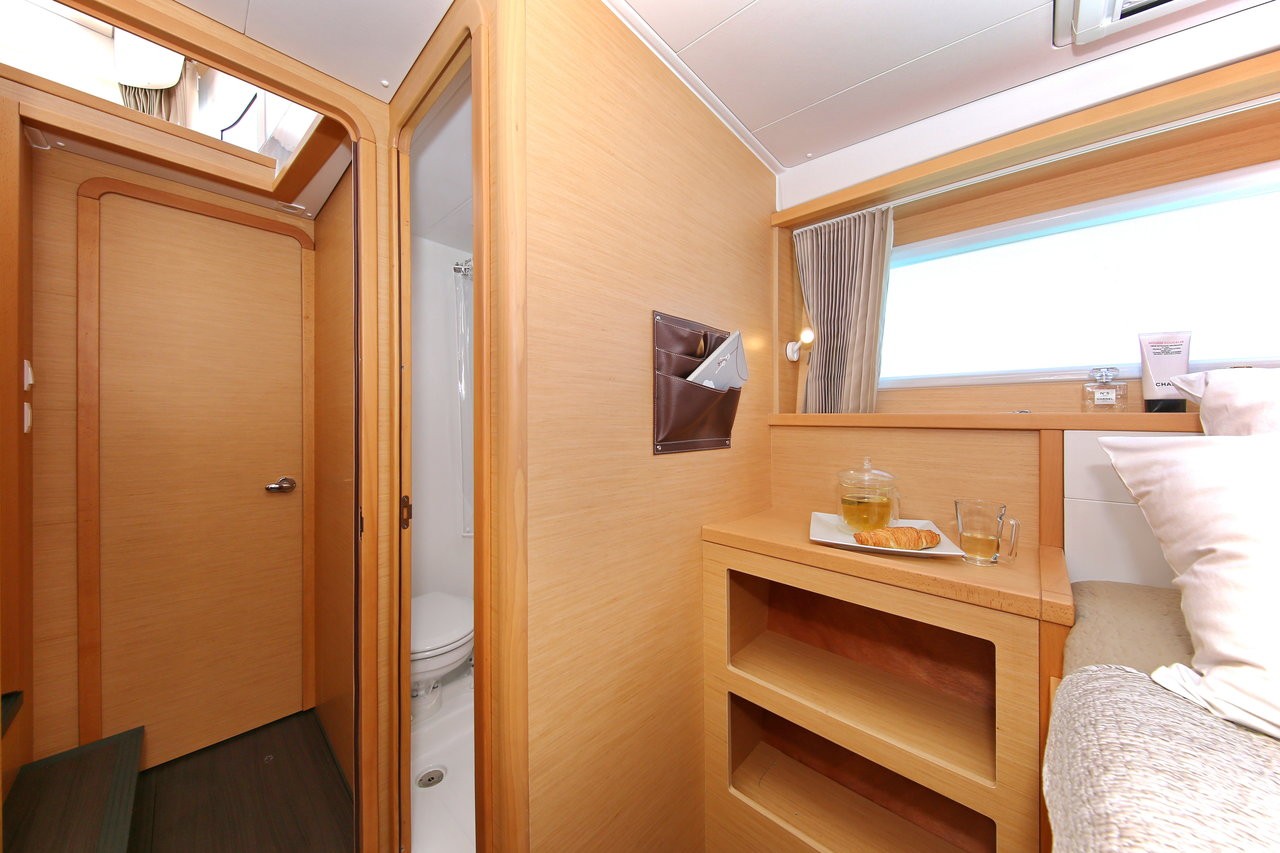 Lagoon 39, Gin Tonic | Yacht Charter Croatia
