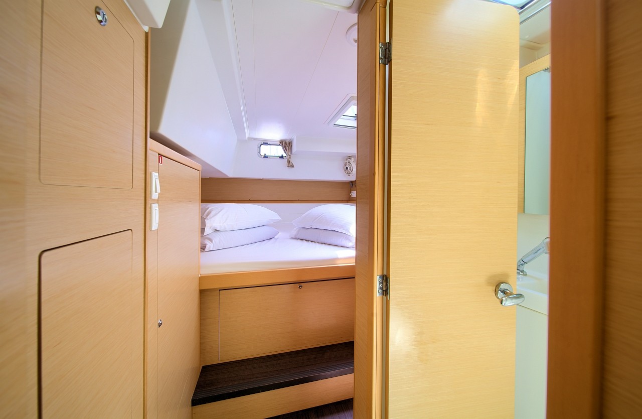 Lagoon 39, Vertigo | Yacht Charter Croatia