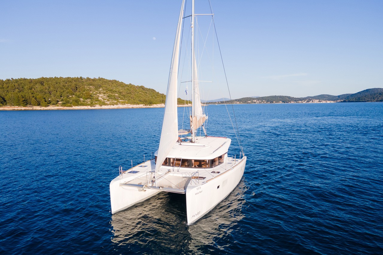 Lagoon 39, White Pearl | Yacht Charter Croatia