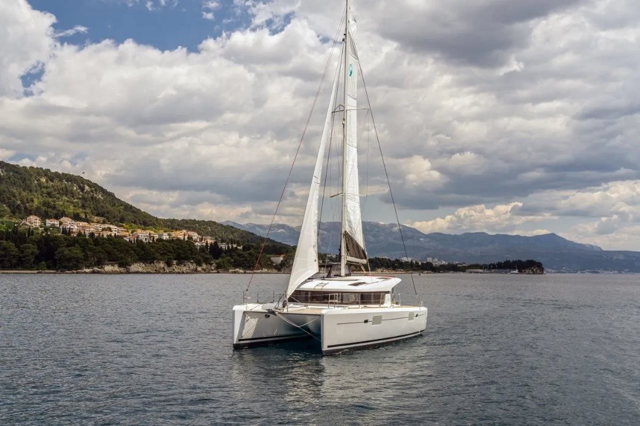 Lagoon 39, Amazing | Yacht Charter Croatia