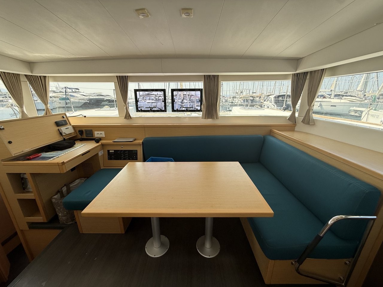 Lagoon 39, Amazing | Yacht Charter Croatia