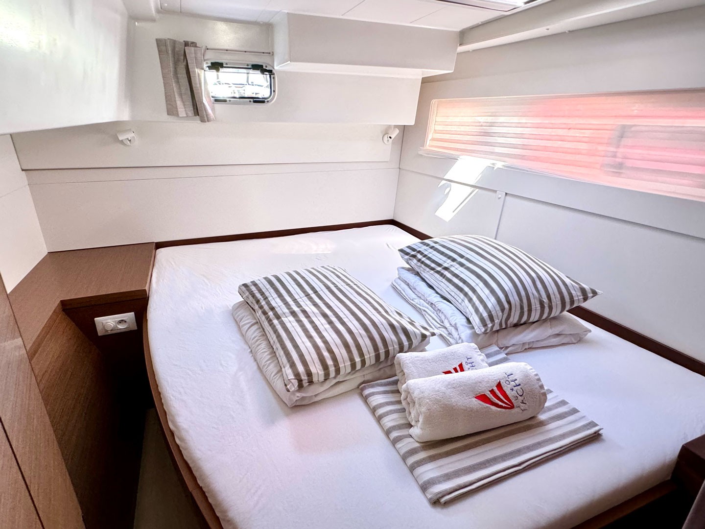 Lagoon 40, Chingi Lingy | Yacht Charter Croatia