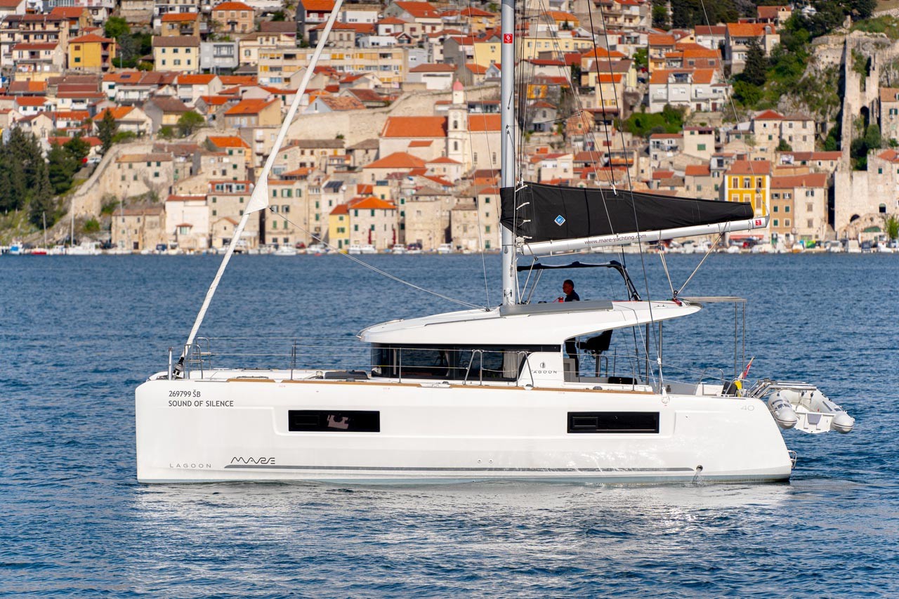 Lagoon 40, Sound of Silence | Yacht Charter Croatia
