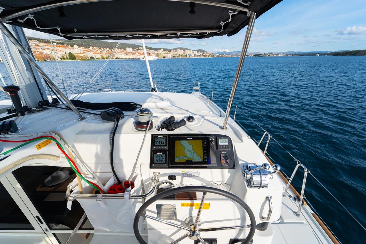 Lagoon 40, Sound of Silence | Yacht Charter Croatia