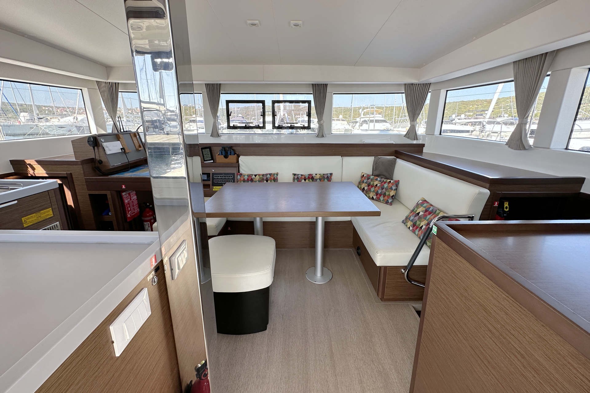 Lagoon 40, Vaiana | Yacht Charter Croatia
